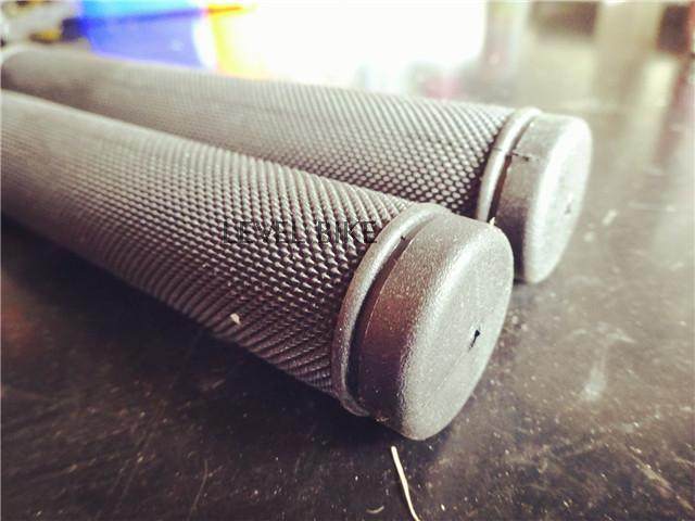 Poignées de vélo - Ref 2355532 Image 8