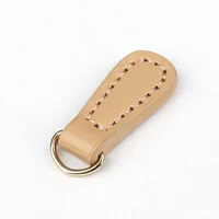 Бежевое золотое кольцо