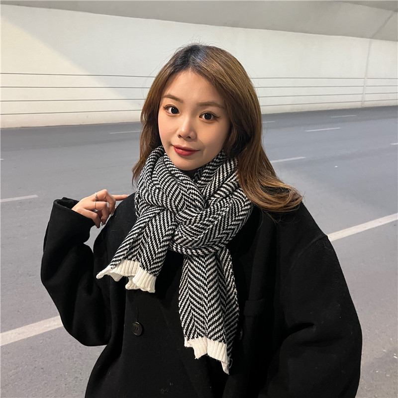 Retro herringbone pattern scarf female ins tide winter thickened warm Korean version of the student all-match couple shawl scarf male