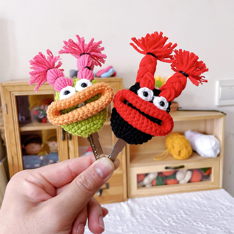 Electric Scooter Key Case, Motorcycle Key Pendant, Doll Keychain, Cute Cartoon Hand-Knitted Yarn Decoration Electric Scooter Key Case, Motorcycle Key Pendant, Doll Keychain, Cute Cartoon Hand-Knitted Yarn Decoration