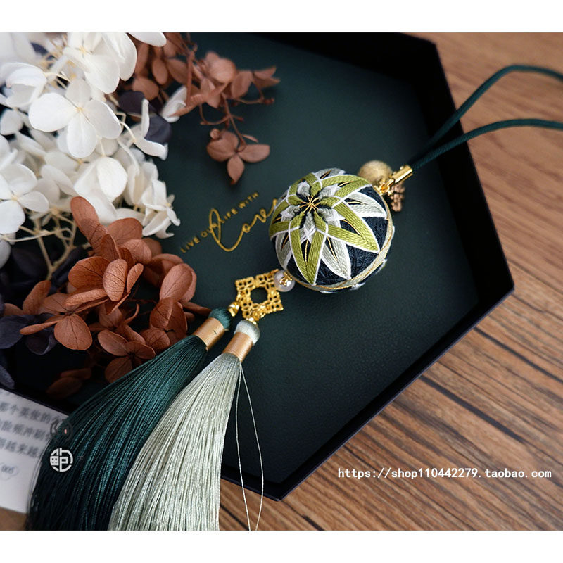 Pale Jade) Hands Bow Ball Diy Material Bag Handmade Embroidered Car Pendant Bag Hung For Male And Female Friends Husband Birthday Present