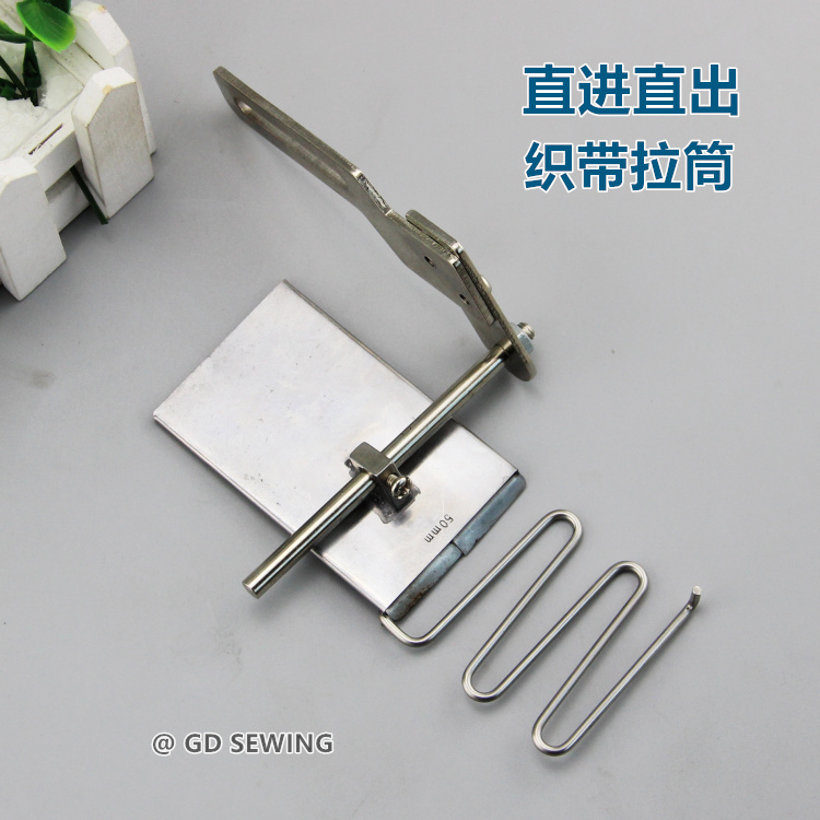 Multi-pin machine stickler with a drawing cylinder straight up straight out of the webbing of the webbing of the webbing of the webbing of the webbing with a movement suit Rover 3 strips