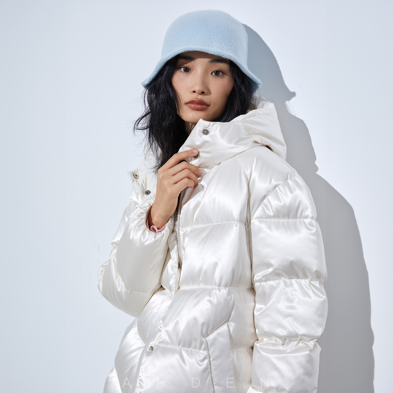 Arden White Silk Fabric High-Puff Hooded Loose Thick Long 95% White Goose down Jacket for Women