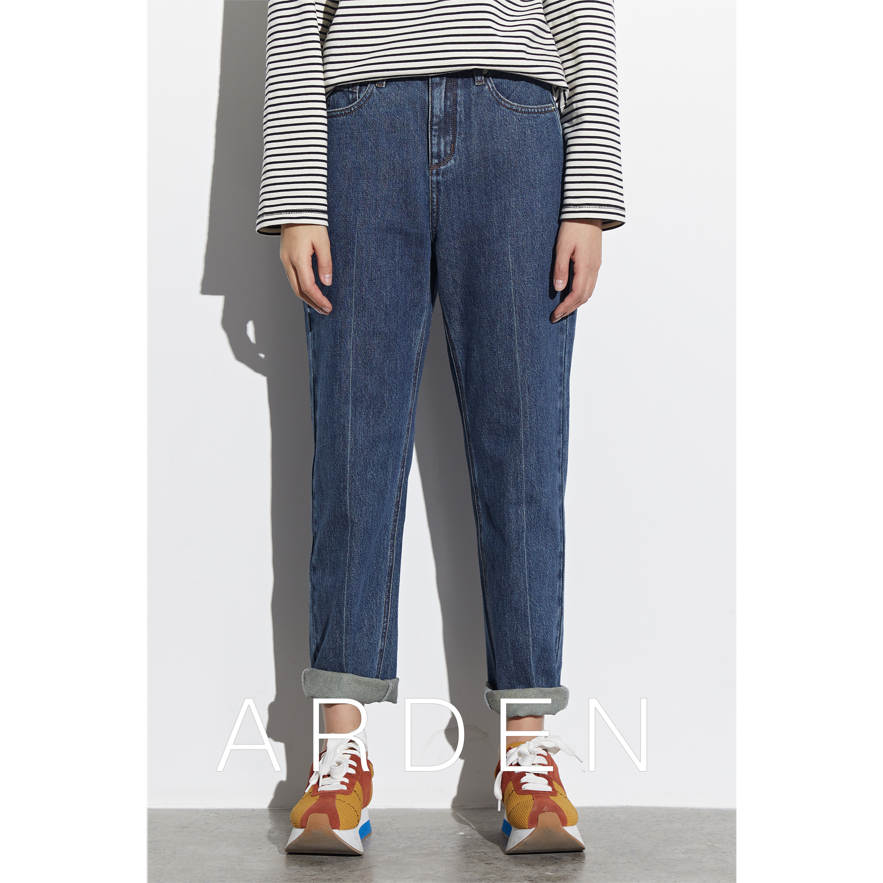 ARADEN And the designer brand High waist retro loose conical pure cotton quite sphincter with washed blue thin jeans-Taobao
