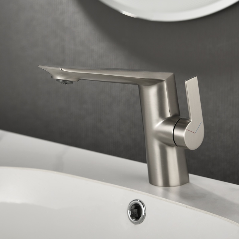 Brushed Nickel All-Copper Faucet for Home, Hotel, and Engineering Projects, Bathroom, Toilet, Basin, Hot and Cold, Brushed Silver Faucet Brushed Nickel All-Copper Faucet for Home, Hotel, and Engineering Projects, Bathroom, Toilet, Basin, Hot and Cold, Brushed Silver Faucet