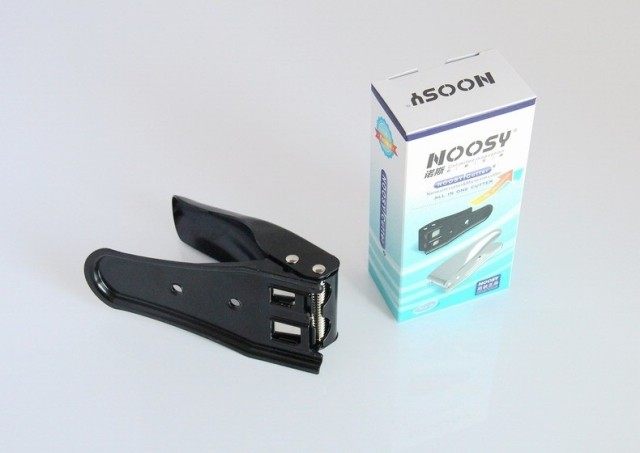 Pince pour cartes SIM - Ref 306627 Image 17