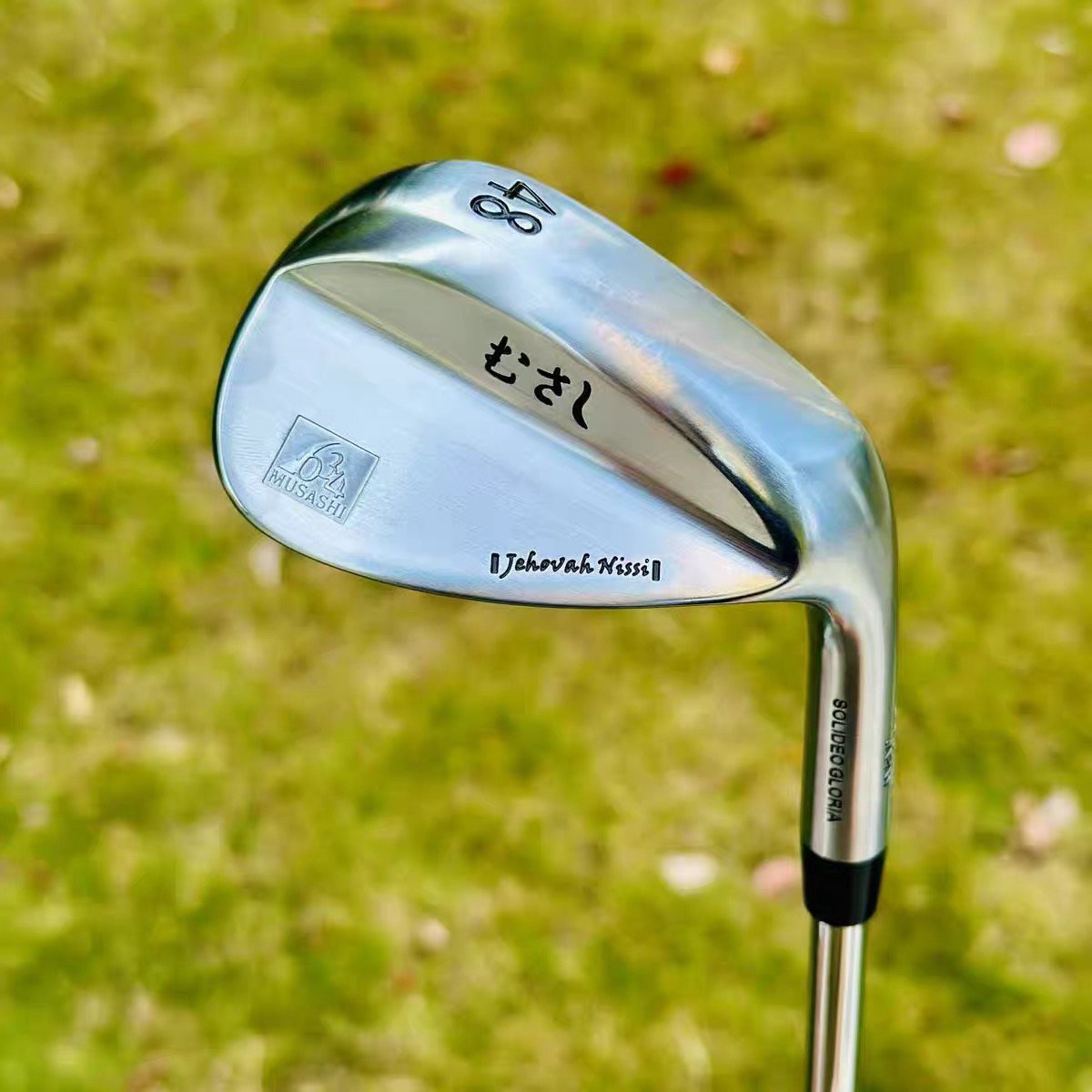 日本の武蔵ゴルフサンドクラブメンズウェッジアングルクラブグリーンチッピングサンドピットクラブメンズチッピング