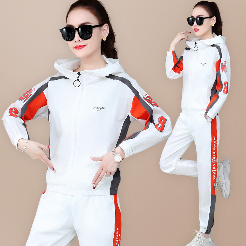 Sports Suit Women Boomer Fashion Sunscreen Long Sleeve Smoke Tubes Pants 2022 New Spring Autumn Port Wind Leisure Two Style