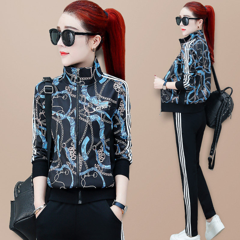 Printed sports suit women's spring and autumn 2022 new fashion tide long sleeves loose for slim and casual clothing Three sets