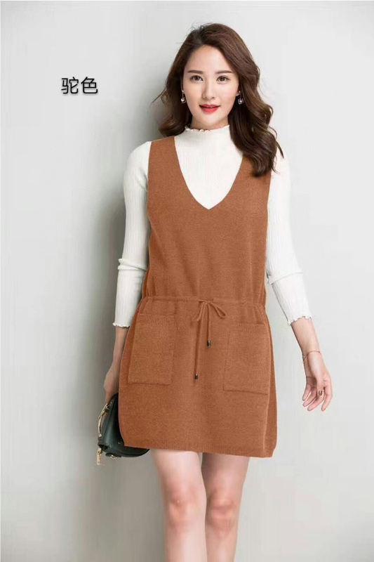 Mid-Length Fashionable Knitted Sweater Base Layer for Women to Wear Outside as a Vest Dress