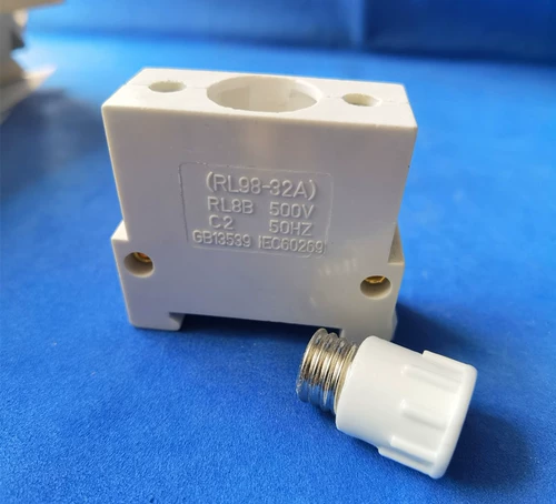 沪丰 База предохранителя RL8B-32 RL98-32 Boat Spiral Fuse 500V32A