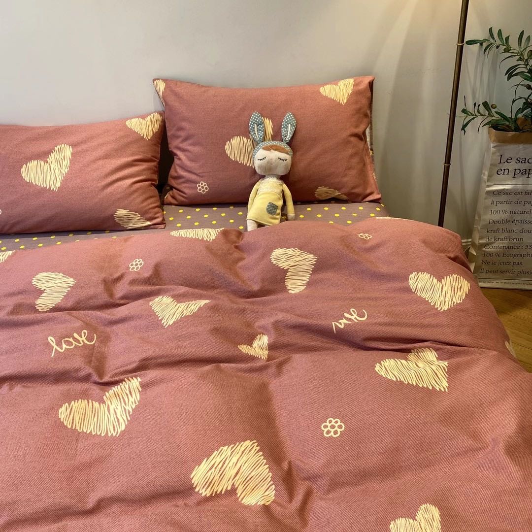 Autumn and winter models 100% pure cotton without falling down the ball soft and pro-skin active printing and dyeing of four pieces