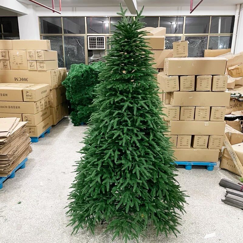 Pure pe Christmas tree flame-retardant material luxury encryption scene layout high-end simulation flame-retardant tree Christmas decoration green