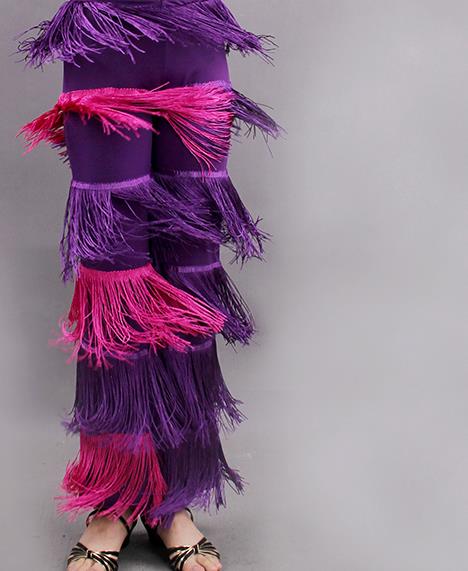 夏季拉丁舞女孩必看！流苏裤如何点燃舞台魅力？