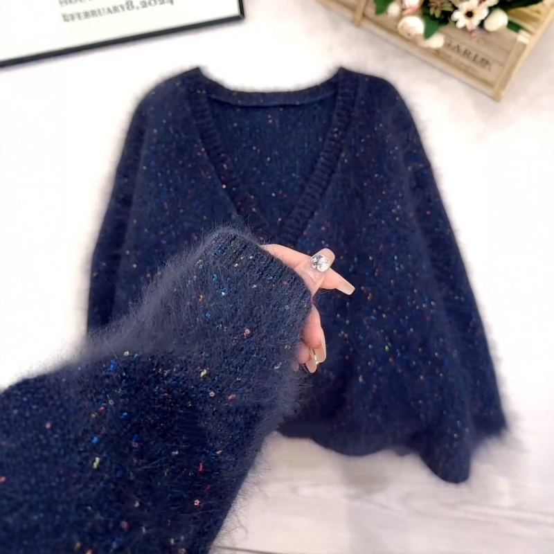 Plus-Size Casual Style Sequined Blue V-Neck Sweater Coat for Women, Spring Thickened Warm Inner Knit Cardigan Top