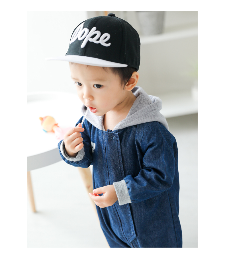 Bộ đồ liền thân cho bé mùa đông jumpsuit dày nam 3-6-12 tháng mùa thu quần áo sơ sinh 0 bé 1 tuổi ra khỏi áo bộ body bé trai