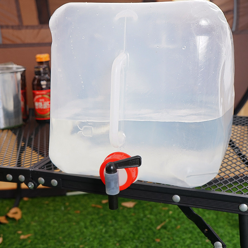 Outdoor folding water storage barrel thickened portable drinking pure water barrel 20L large capacity on-board drinking water barrel water bag