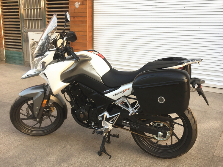 Wuyang Honda mammoth 190 bên hộp đuôi hộp CB190X treo thân cây đặc biệt phát hành nhanh chóng không phá hủy cài đặt - Xe gắn máy phía sau hộp thùng sau xe máy giá rẻ