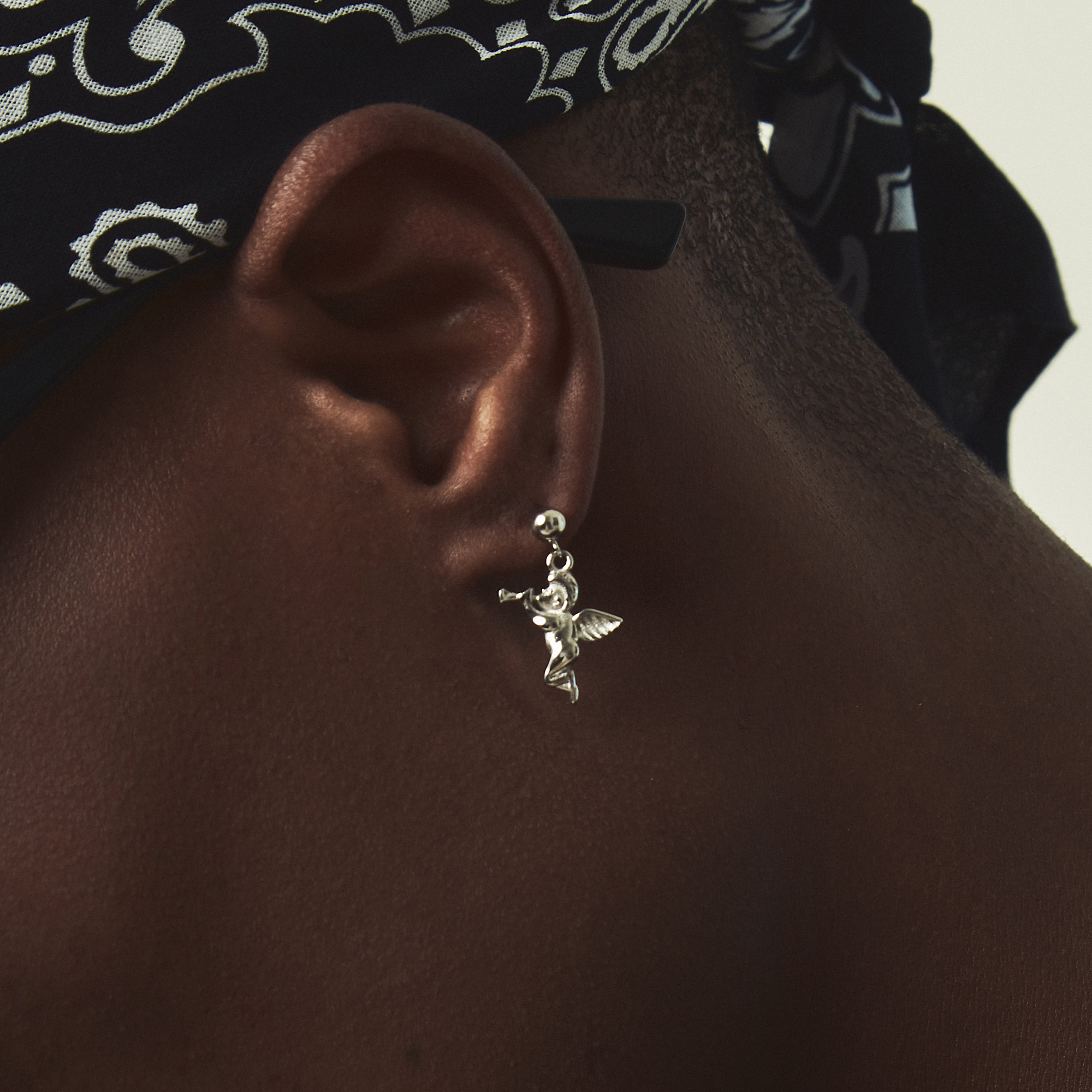 ICEGANG Pure Silver S925 Angel Wings Cubits Ear Needle Male Hip Hop and American Hiphop Street Tins