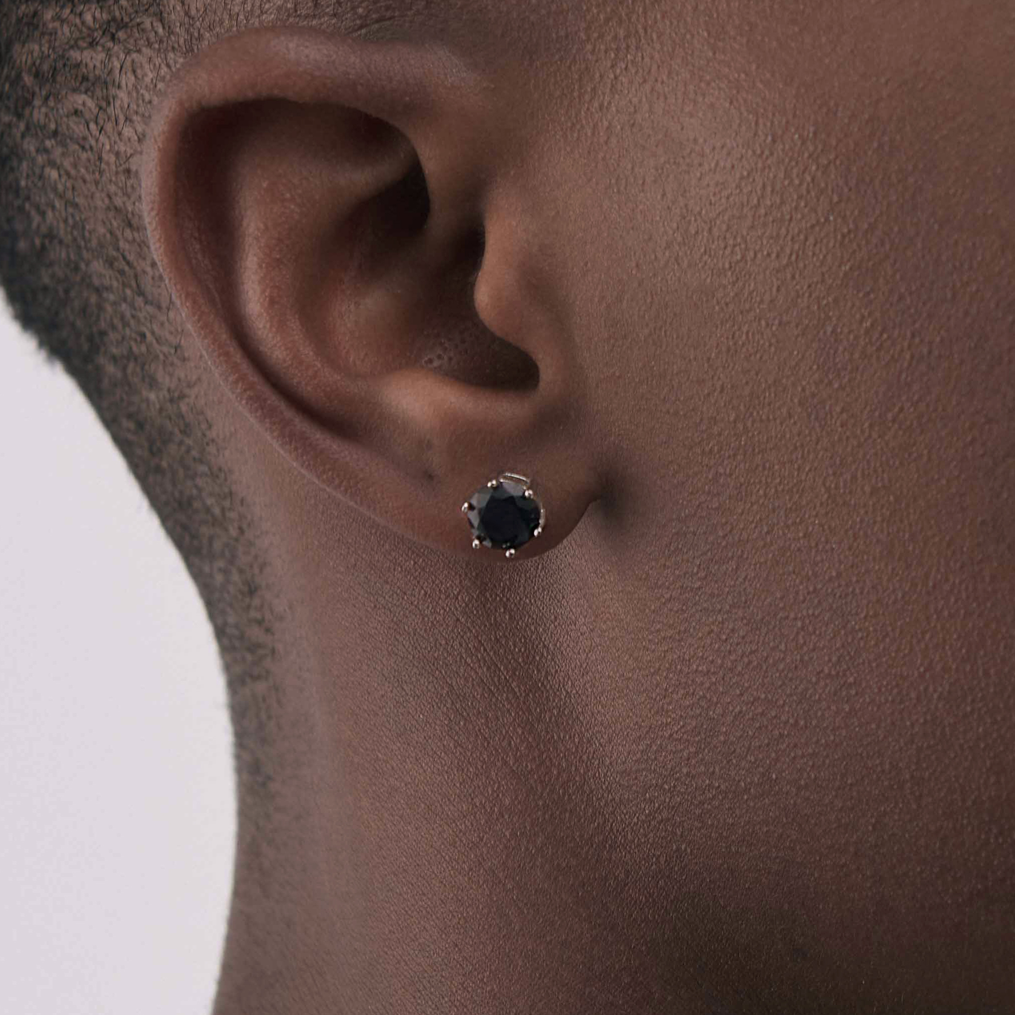 S925 pure silver natural black zircons stone male section European and American trend hip hop ear pin inlaid with street personality single Japan and South Korea