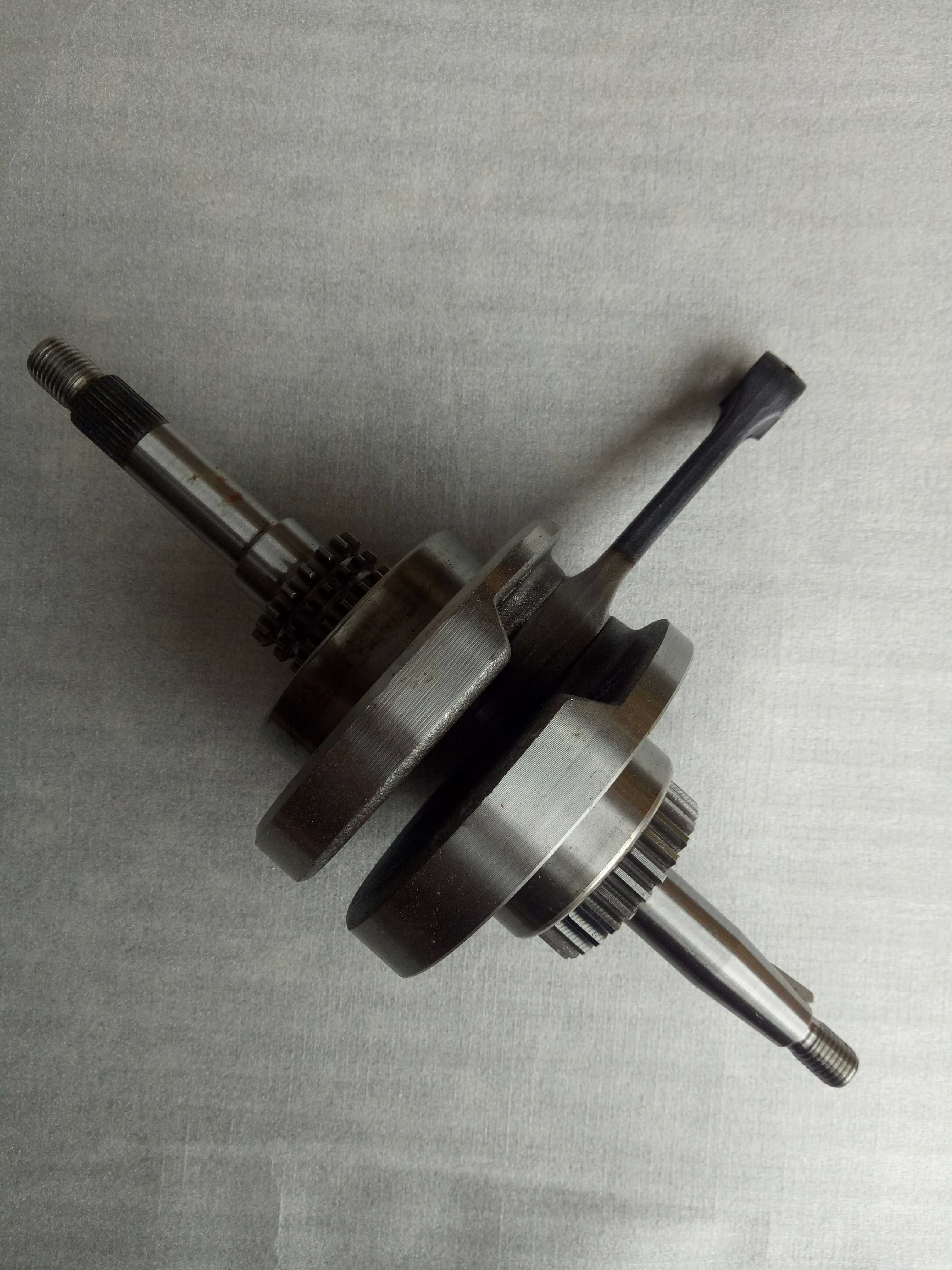 Accessories Wuyang Little princess WH100T-H-G joy SCR100 Youyue crankshaft connecting rod assembly