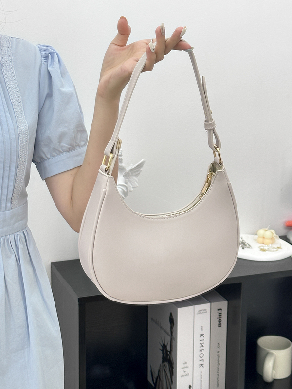 High-Quality Single-Shoulder Crescent Bag 2026 Summer New Style Simple Versatile Underarm Bag Crossbody Casual Small Bag Women's Bag