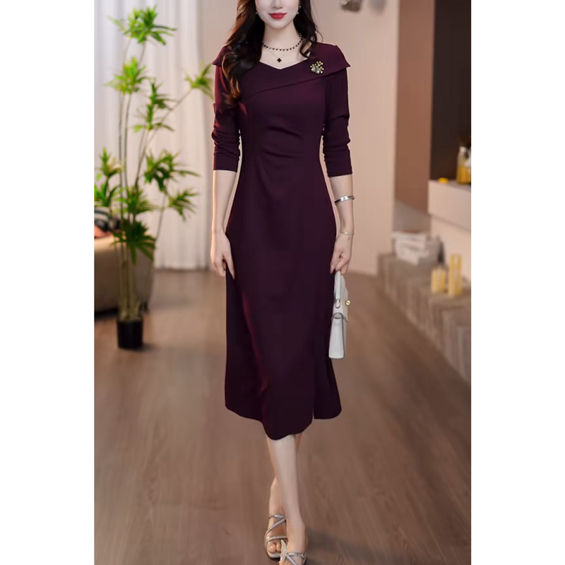 2026 Spring New Collection: Deep Purple Diagonal Collar Dress with Exquisite and Elegant Design, Slimming Waist, R Women's Clothing