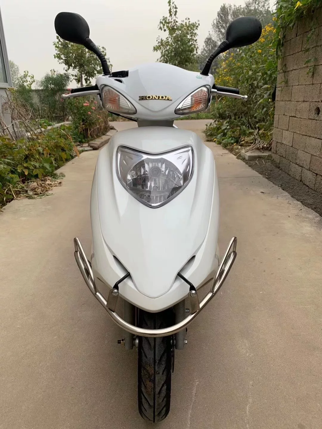 Вторичное Honda Xizhi 100CC принцесса мужская и женская одежда педальный мотоцикл Jiaying 125 топливный поток