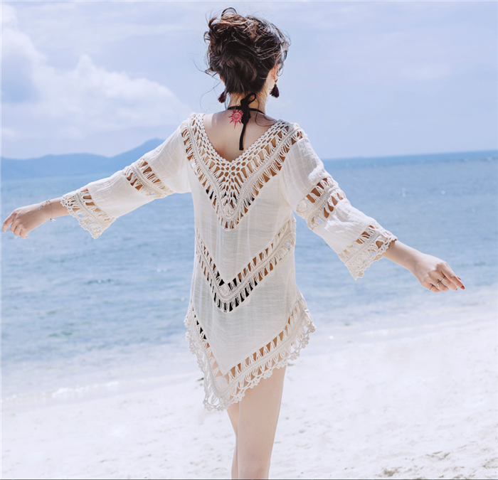 Summer seaside vacation beach skirt Bikini blouse openwork swimsuit jacket Beach sunscreen clothes women's swimsuit outside