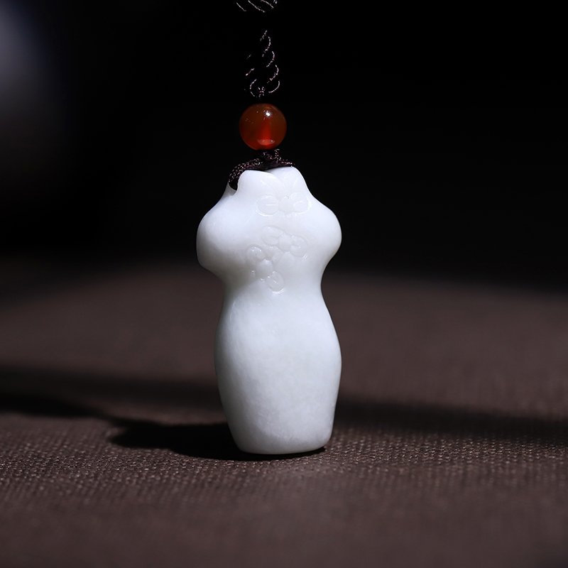 Xi'an Blue Field jade qipao pendant finely carved goddess's flag opens with a golden coat of jade