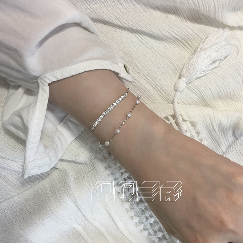 Sự dịu dàng tuyệt vời! ! Toàn thân 925 mạ bạc trắng đính hạt zircon sáng bóng khí chất ngọt ngào đôi vòng tay vòng đeo tay nam