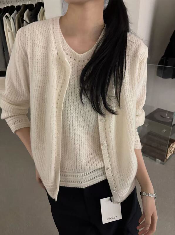Étoile 2026 New Autumn Korean Style Round Neck Long-Sleeved Cut Out Wool Knitted Cardigan Vest Two-Piece Set
