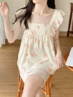 0527-16 Мультяшный кролик с нагрудником