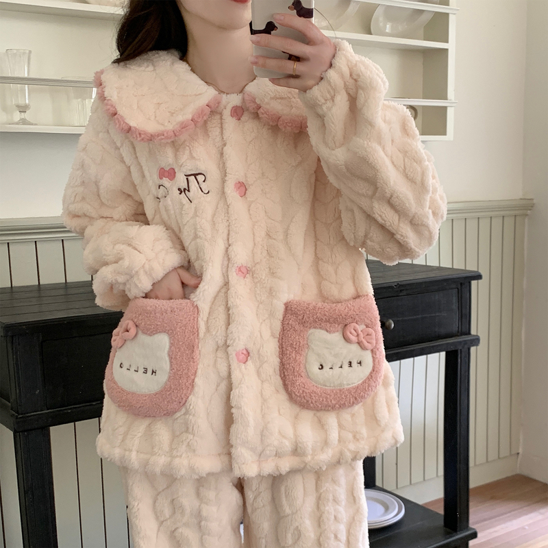 Coral Velvet Pajamas for Women, Autumn and Winter 2026 New Style, Thickened Flannel, Warm and Cute Cat Home Wear Set
