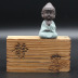 Monk Xiao Sha Mi Tượng Phật Ruyi Guanyin Phật Zen Trang trí phòng khách nhỏ Trang trí thủ công Trang trí trang trí phòng ngủ nhỏ không giường Trang trí nội thất