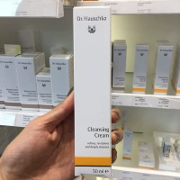 Gia đình Đức Dr.Hauschka nhịp điệu làm sạch da mặt để trị mụn đầu đen mụn trứng cá se khít lỗ chân lông sữa rửa mặt cho da nhạy cảm