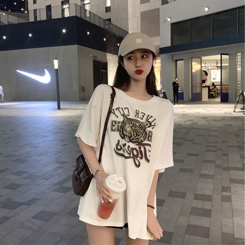 Foreign Pie Short Sleeve T-shirt Women's Ins Chains Net Red White Retro Handsome 2022 Long version of the new easing