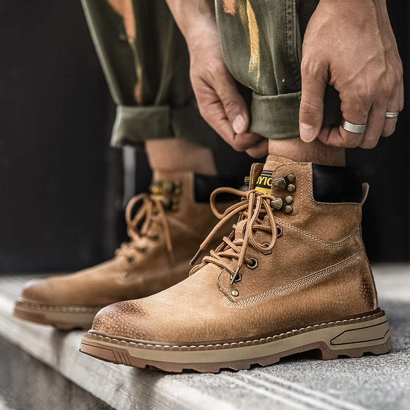 Martin boots men's leather British style tooling boots autumn and winter breathable non-slip tendon bottom plus velvet high-top rhubarb boots trendy