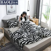 Poly gia đình 1.8m bốn bông ins giường bông giường váy ký túc xá quilt mạng đơn đỏ giường ba mảnh tờ người - Bộ đồ giường bốn mảnh