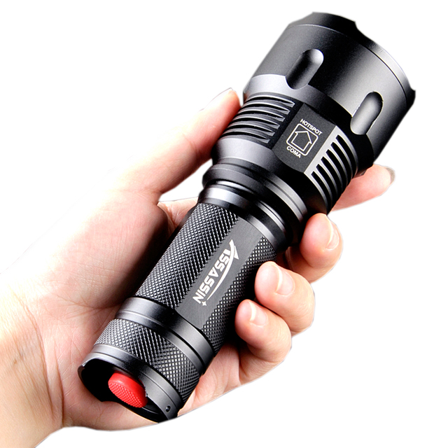 Flashlight Super light Rechargeable lithium battery Ultra-bright long-range 5000 household outdoor meters Ultra-long battery life Small portable