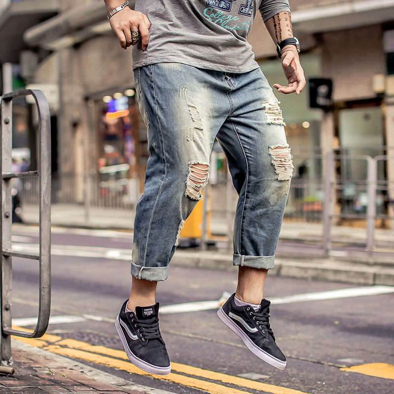 大码男士秋季休闲加大加肥胖子九分牛仔裤子破洞宽松胖人男裤潮胖