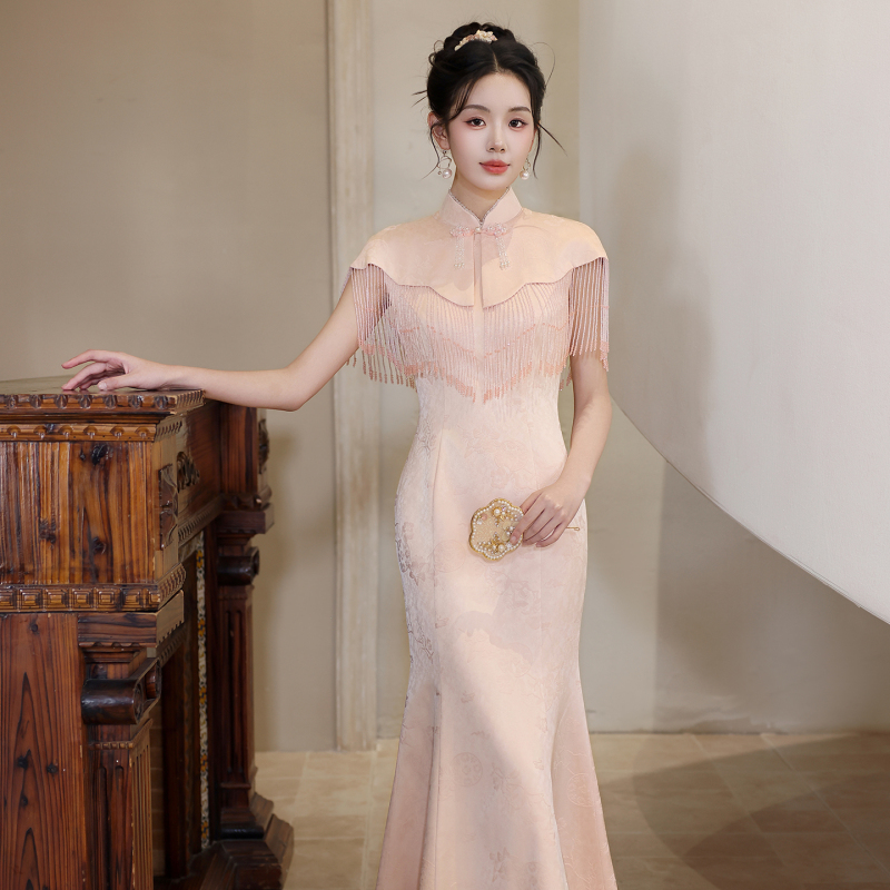 Pink New Chinese-Style Qipao with Tassel Shawl, Toast Dress for Women, 2026 New Model, Bridal Fishtail Engagement Dress with a High-End Feel