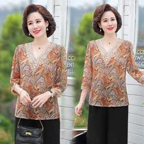 Middle aged womens dress Spring Summer 70% Sleeve T-shirt Bottom Shirt Lace splicing mid-sleeve blouse blouse Korean version Mom dress