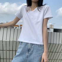  Summer white one-shoulder v-neck short-sleeved t-shirt womens watch out for machine clavicle design sensual leaky shoulder inner tie bottoming shirt