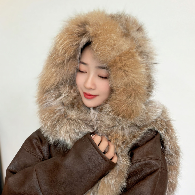 Small Quantity! Canadian Lynx Genuine Fur Scarf and Hat in One, Rarer Than Sable or Chinchilla Fur Small Quantity! Canadian Lynx Genuine Fur Scarf and Hat in One, Rarer Than Sable or Chinchilla Fur