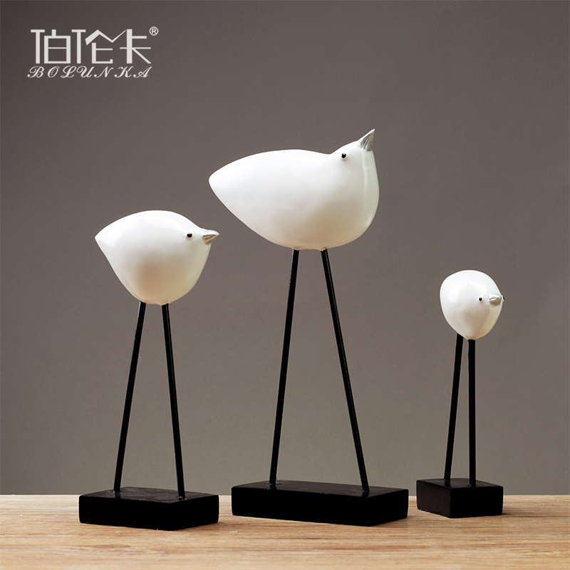 Nordic Style Minimalist Modern Adornment Swing Piece Creative TV Cabinet Wine Cabinet Small Bird Soft-mounted Boilerplate Room Furnishing