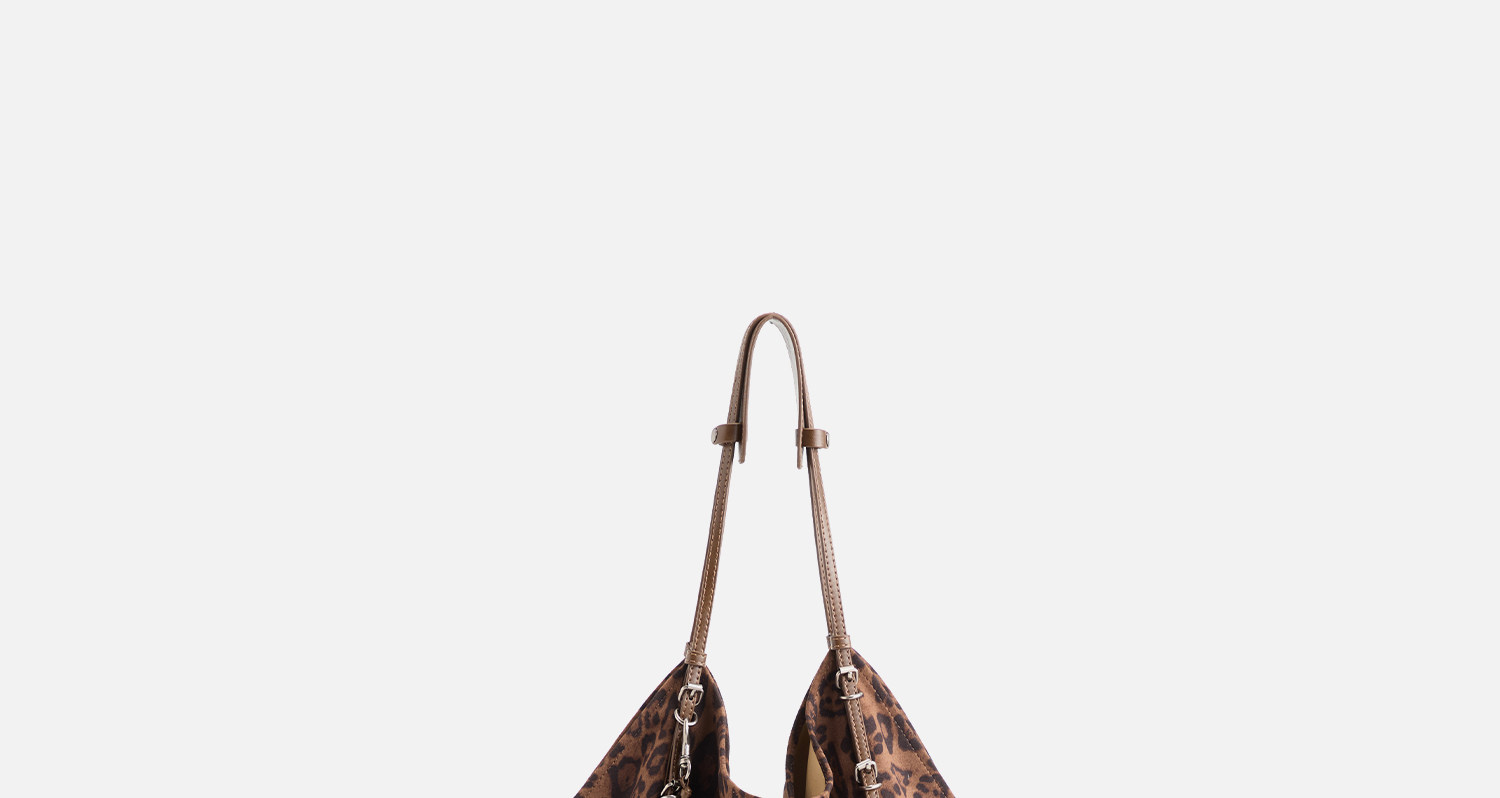 JACD Magnetic Snap Leather Tote Bag