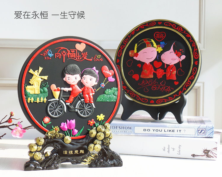 Gửi bạn bè quà tặng đám cưới than củi quà cưới trang trí phòng cưới bạn gái thực tế quà tặng đính hôn sáng tạo tùy chỉnh phụ kiện trang trí kệ tivi