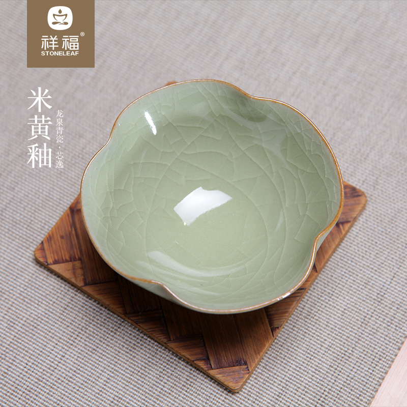 Auspicious fu tea kungfu tea cup manually longquan celadon ceramic tea cups elder brother up individual sample tea cup