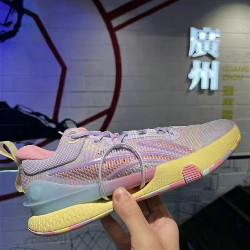 Li Ning flashes 8 basketball shoes men's shoes low help Real combat sneakers 2021 new winter professional sneakers ABAR071